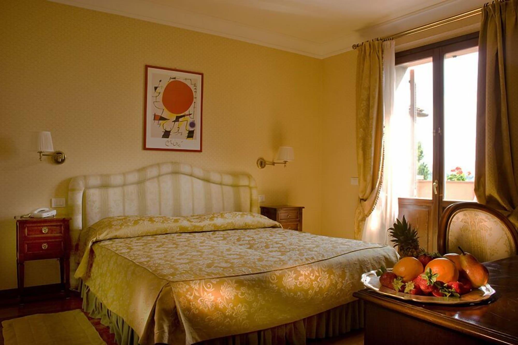 Hotel Bramante Todi Esterno foto