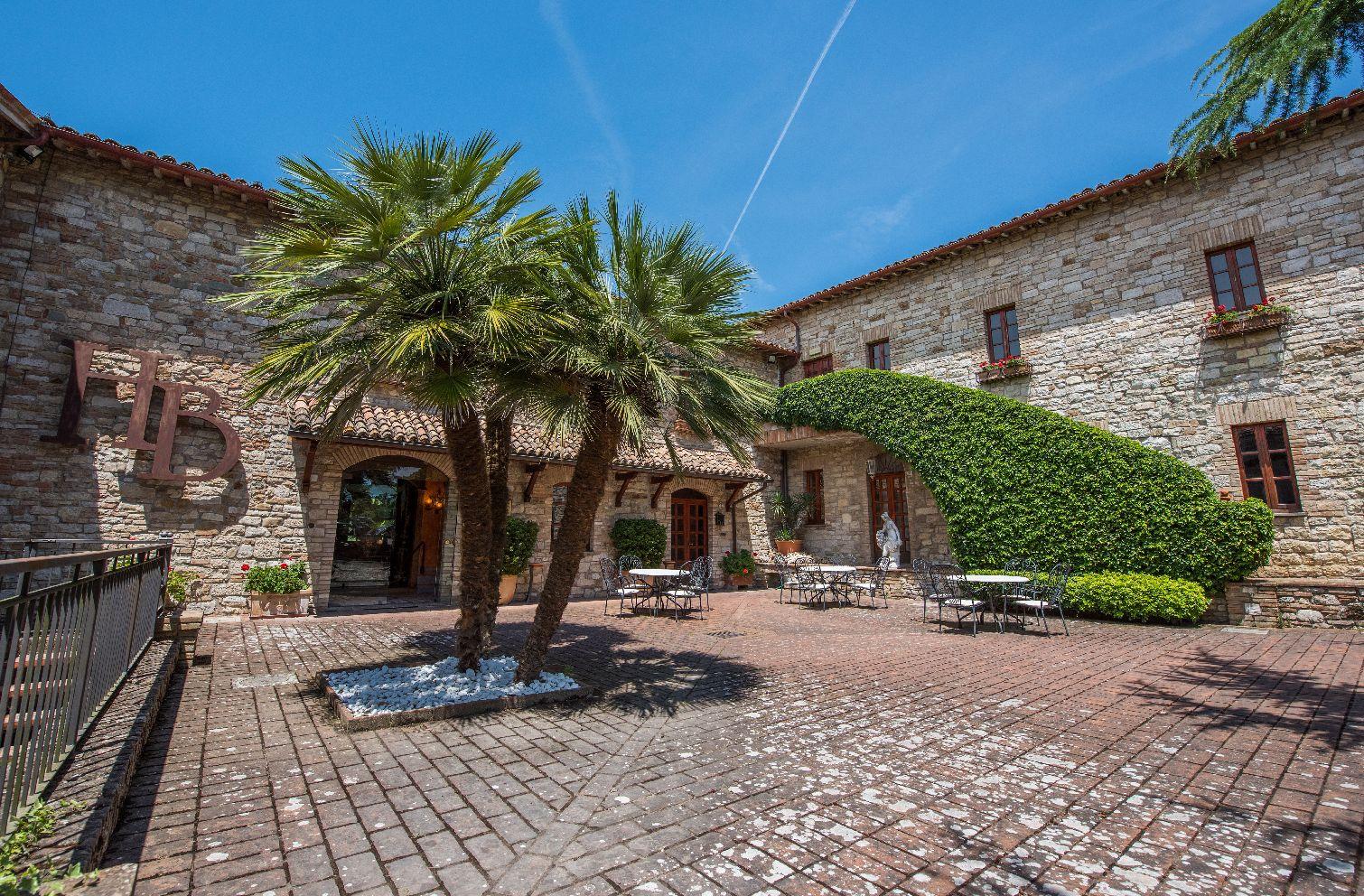 Hotel Bramante Todi Esterno foto