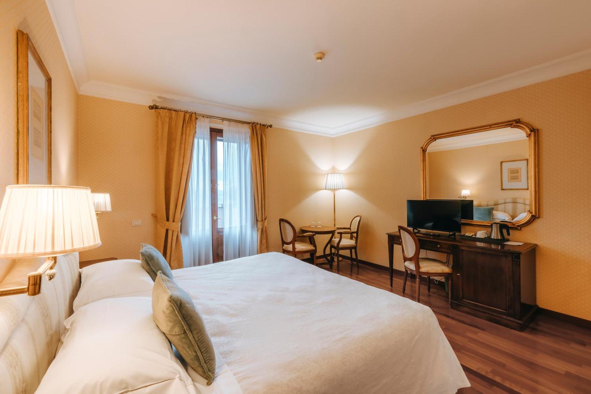 Hotel Bramante Todi Esterno foto