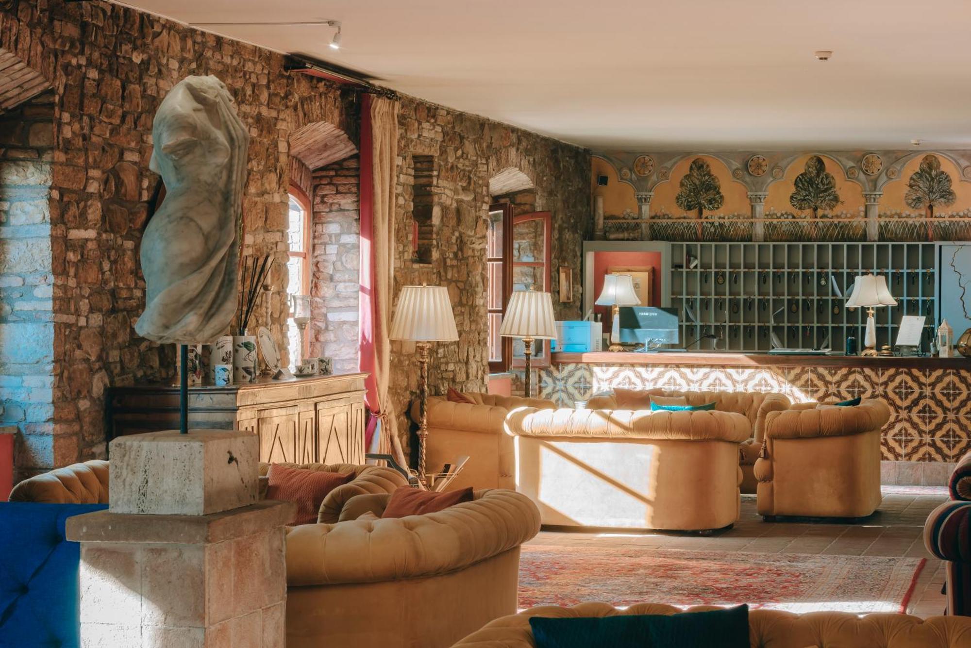 Hotel Bramante Todi Esterno foto